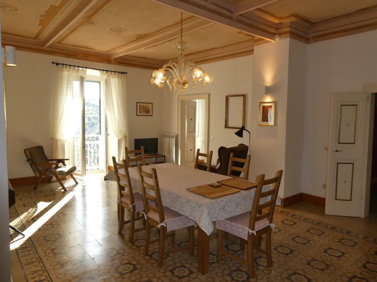 Casa Diamanti-Fox 33 Via Guglielmo Marconi Apartment Sonnino ภายนอก รูปภาพ