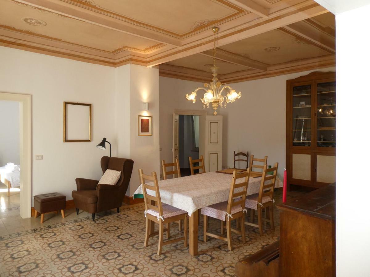 Casa Diamanti-Fox 33 Via Guglielmo Marconi Apartment Sonnino ภายนอก รูปภาพ
